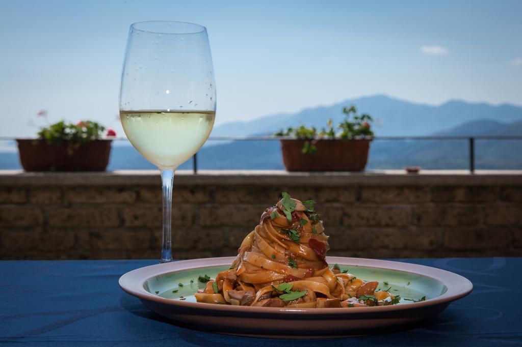 Agriturismo La Molara เซสซาอูรุนกา ภายนอก รูปภาพ